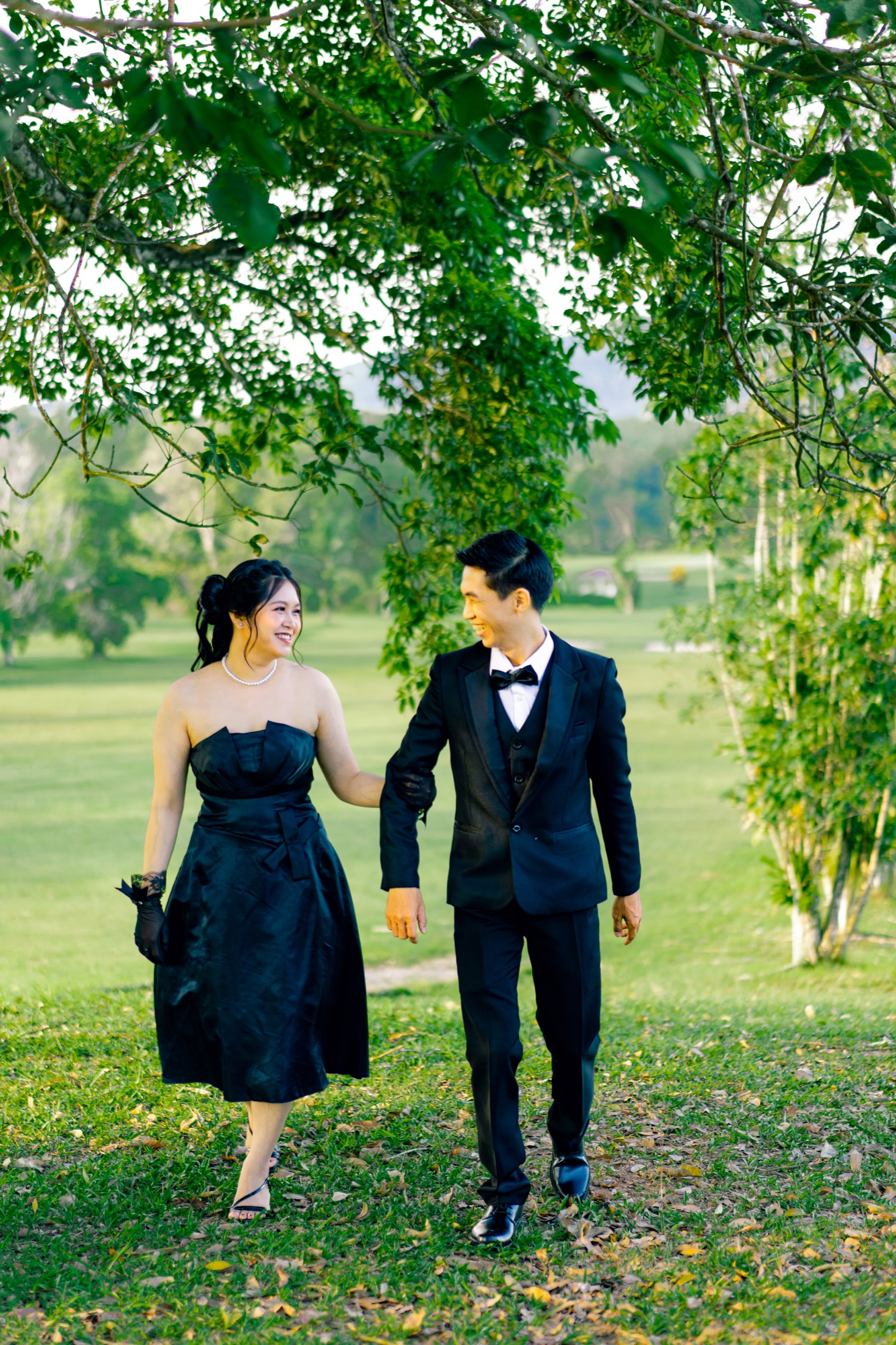 Momen lembut Jessica dan Deddy.
